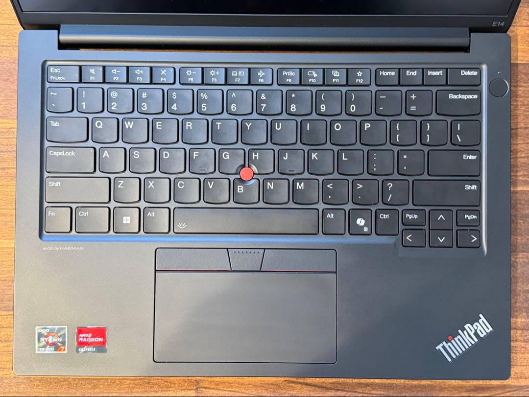 ThinkPad E14 Gen 6 AMD : プレミアム（メモリ32GB）