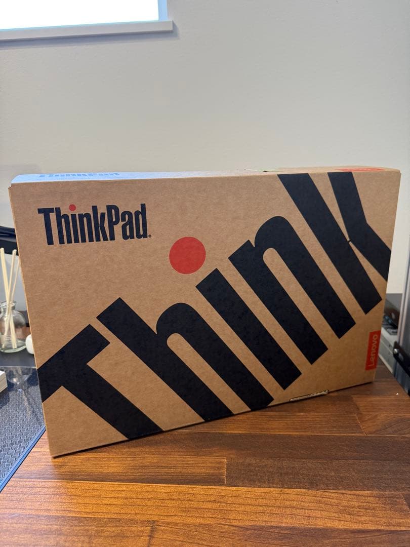 ThinkPad E14 Gen 6 AMD : プレミアム（メモリ32GB）