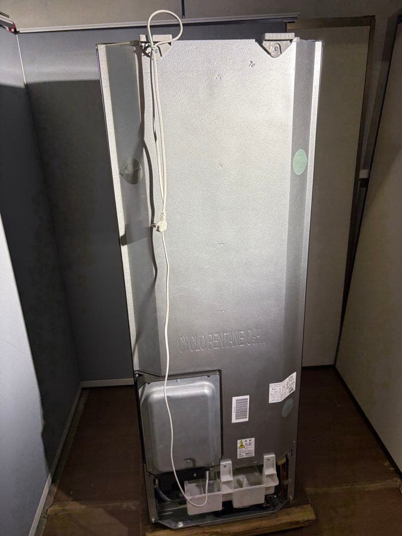 SHARP　２ドア冷蔵庫　2019年モデル　225ℓ　SJ-D23E-S