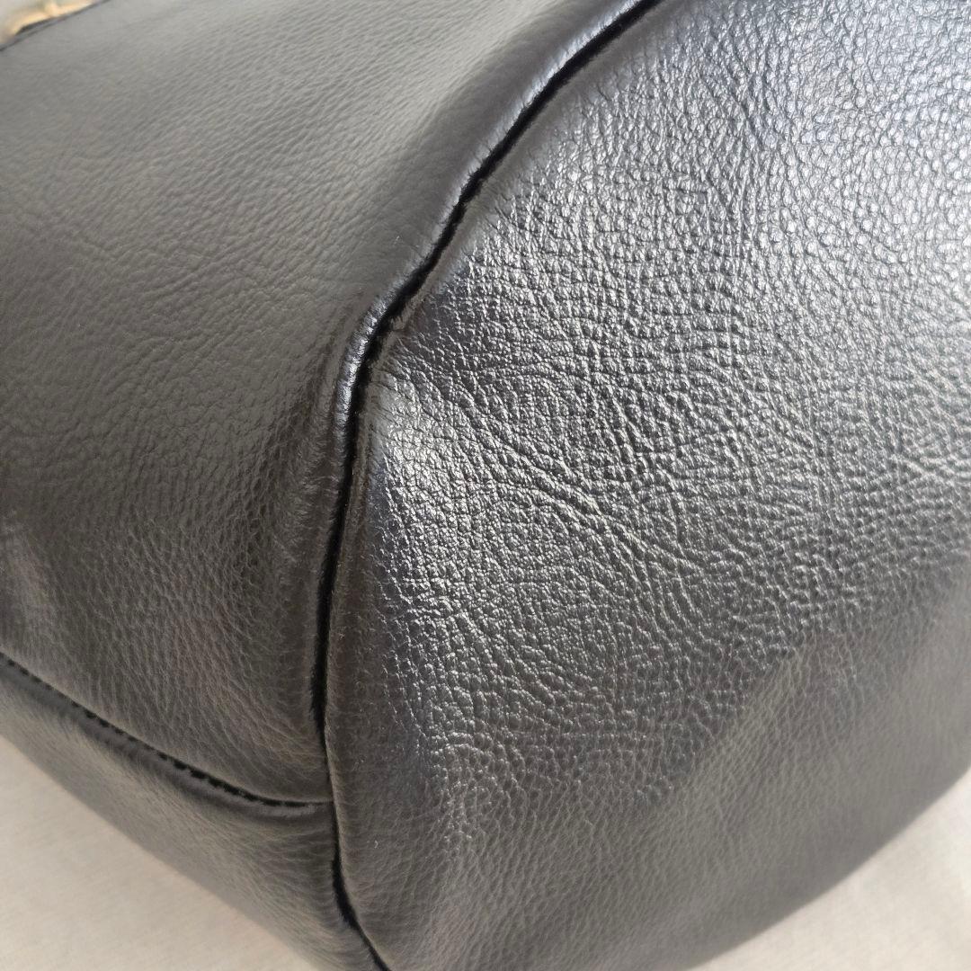 状態良・【OUR】アワーホーム ショルダーバッグ レザー 黒 バケツ型