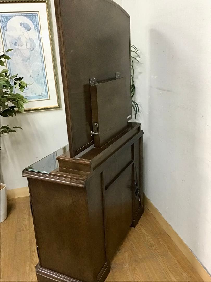 Sally♪☆管993☆カリモク☆ドマーニ☆クイーンズライフドレッサー