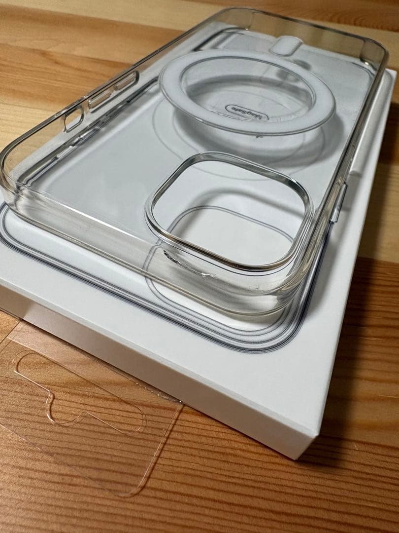 Apple iPhone13本体＋純正クリアケース