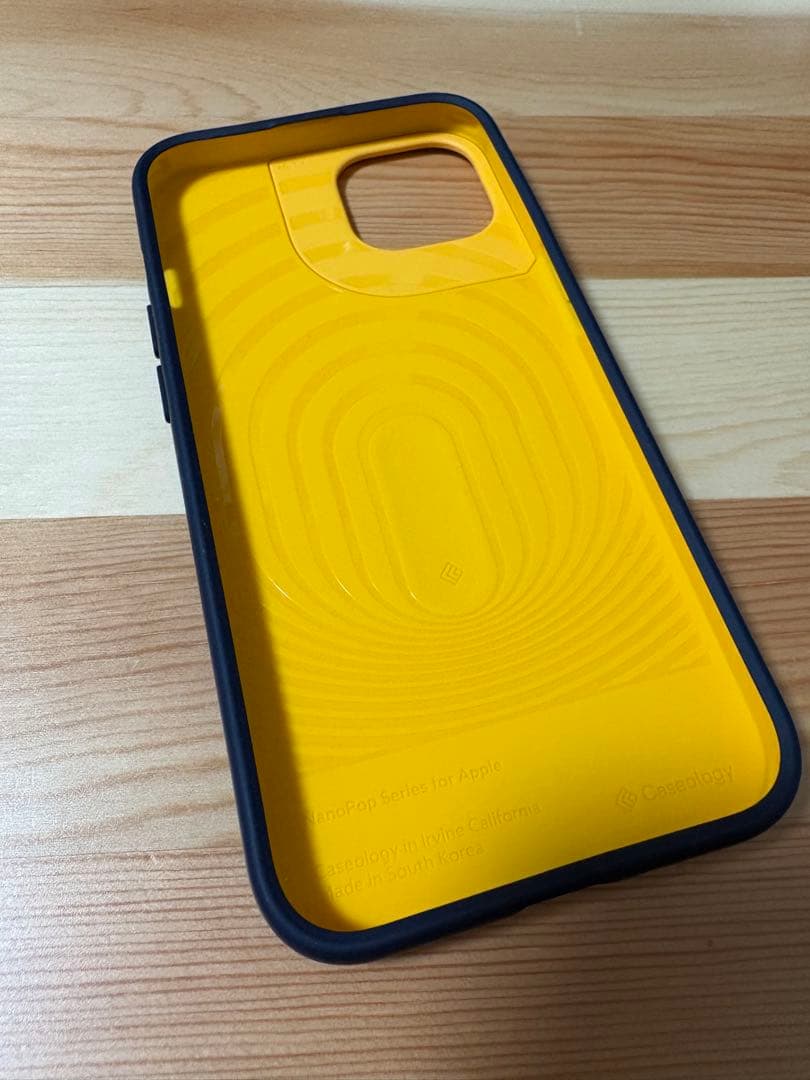 Apple iPhone13本体＋純正クリアケース