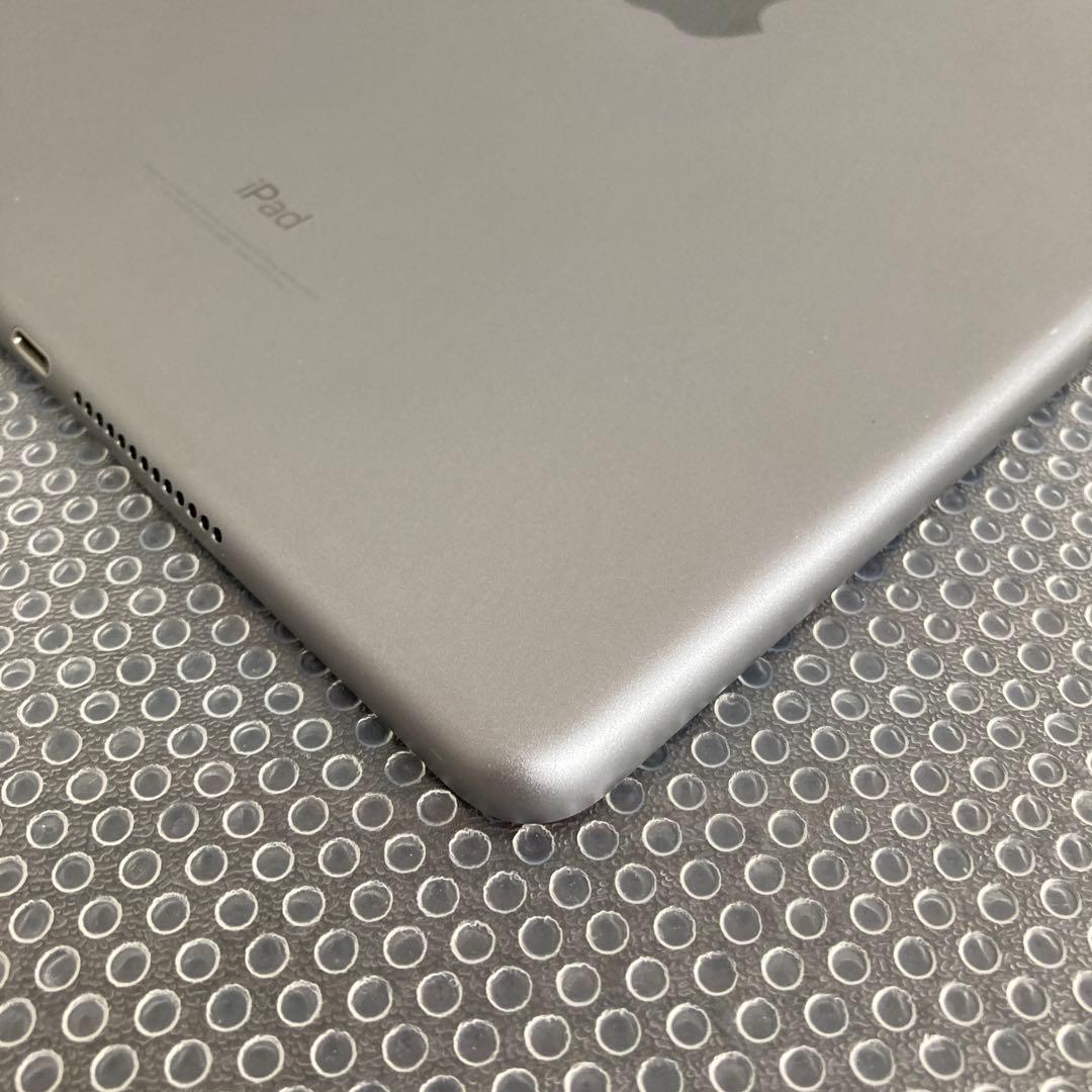 2856【早い者勝ち】電池ほぼ新品☆iPad5第5世代 32GB SIMフリー☆