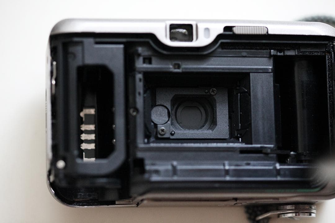 Cool Design ショップ、　　 CARDIA TIARA　Q873