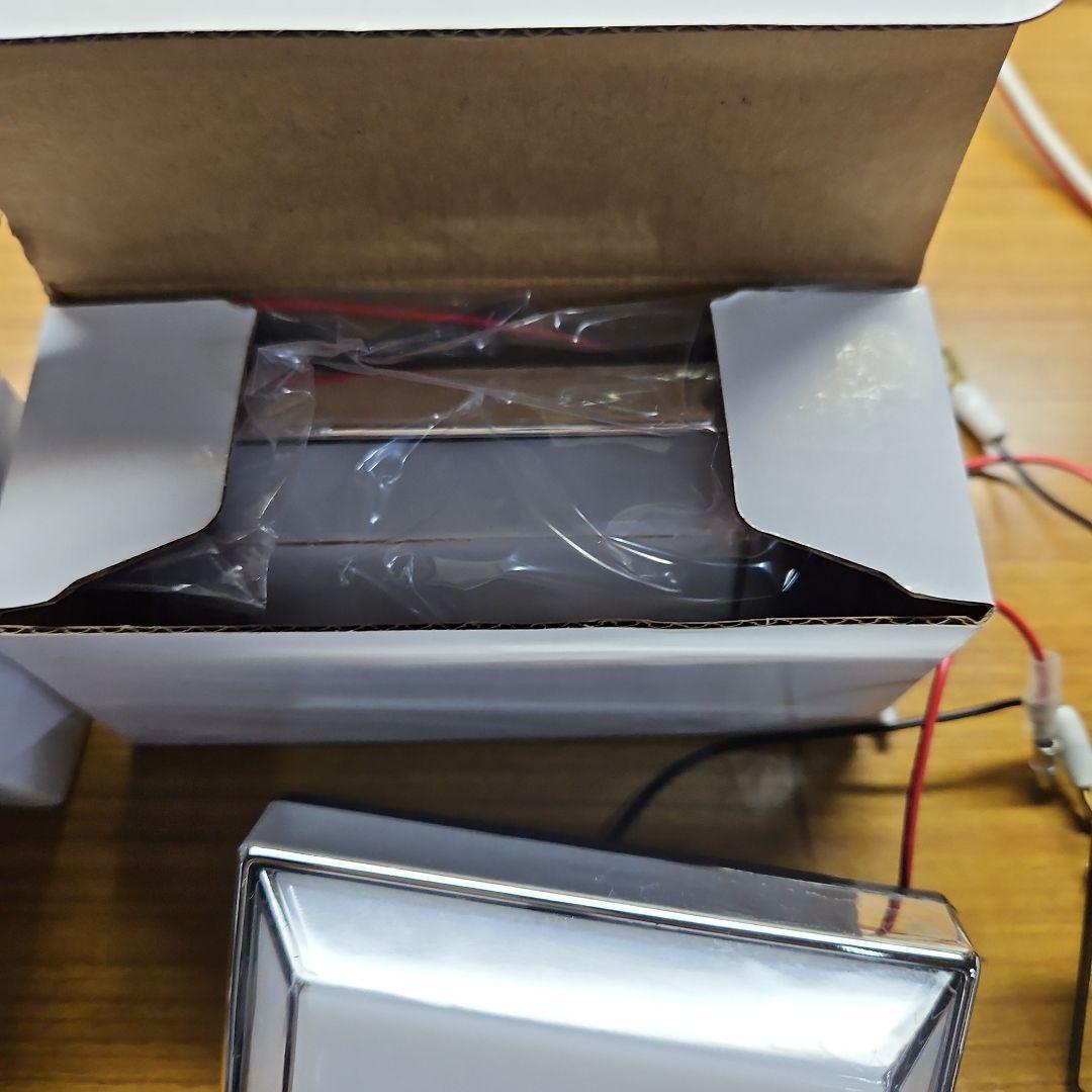 トラックサイドマーカーステー付き