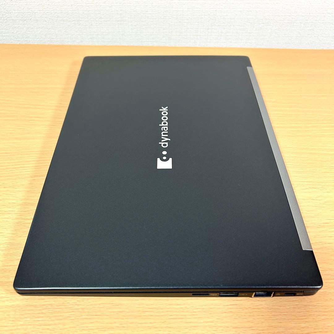 東芝 TOSHIBA dynabook G83/KW 16GB 512GB