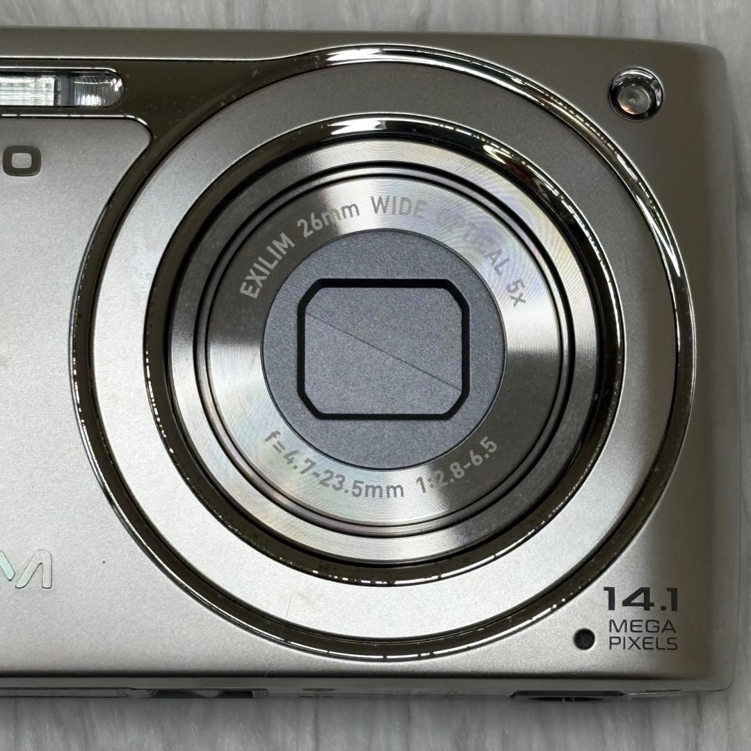 CASIO カメラ　エクシリム　EX-Z2000 充電器　箱 コンデジ　動作品