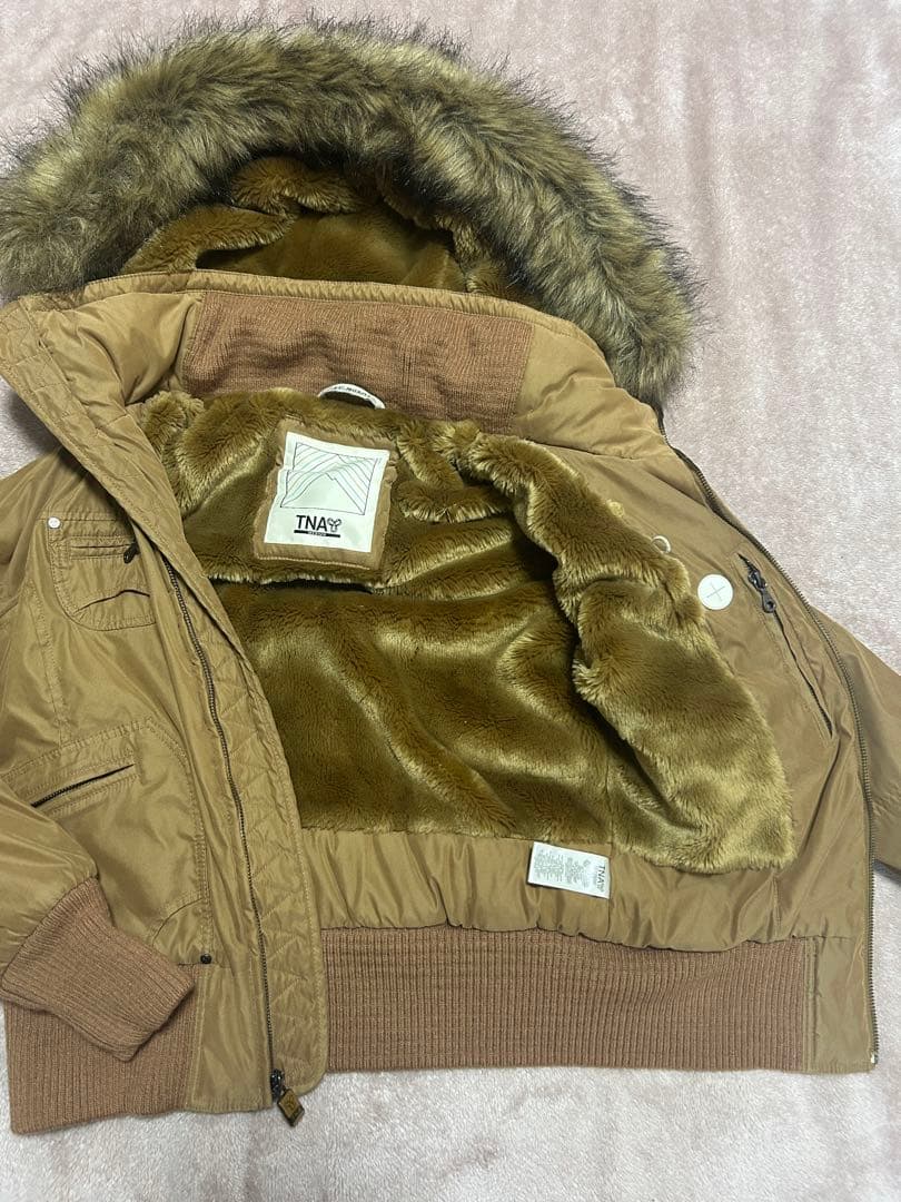 TNA 多機能 ジップアップコート