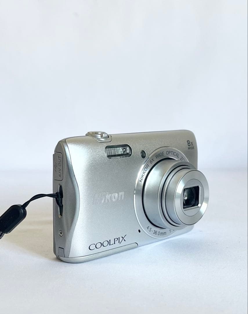 【完動品】Nikon Coolpix S3700 デジタルカメラ 動作確認済み