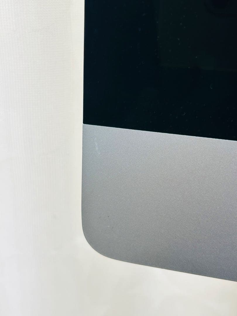 【美品】iMac (Retina 5K, 27-inch, Mid 2015)