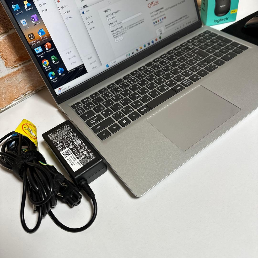 美品DELLノート PC Core i7 SSD 360GB メモリ16GB