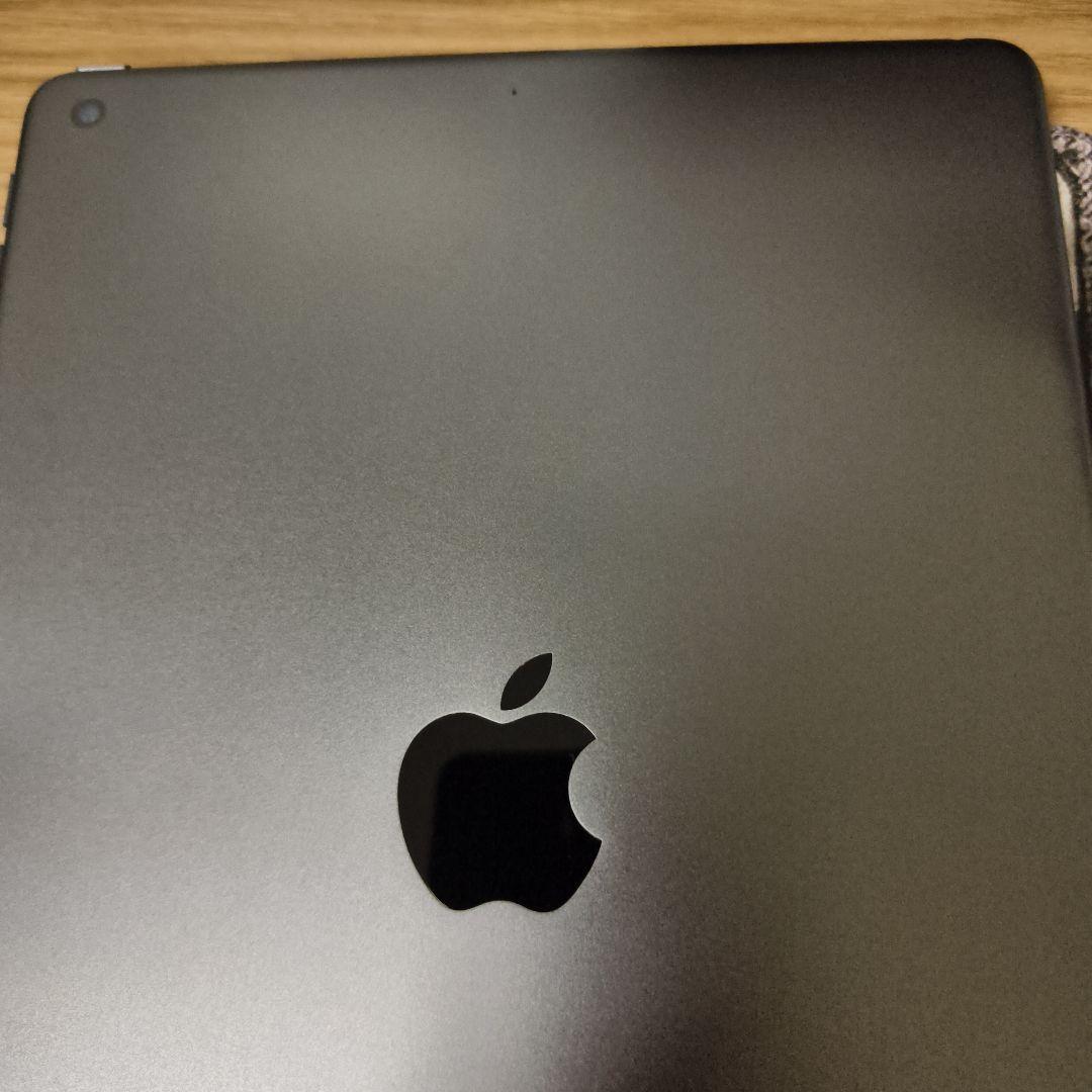 iPad 第8世代 Wi-Fi + Pencil 第1世代 + ケース付