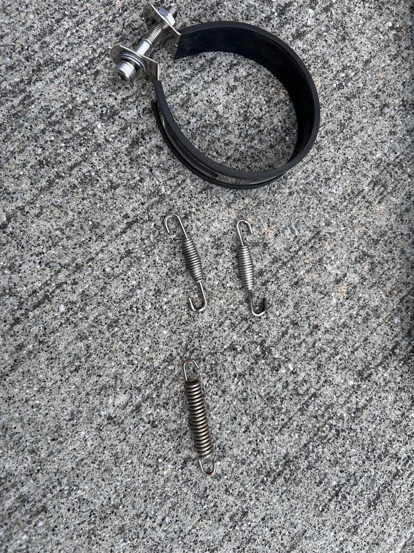 マフラー　xsr125　(消音加工済)