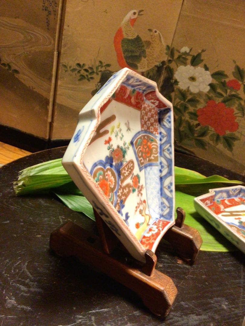 A831 古伊万里　極上　染錦手　菊に蝶　女郎花に蜂紋様　扇面皿　6枚揃え