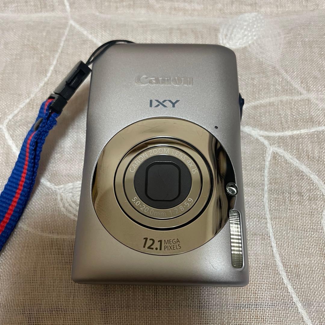 Canon IXY200F シルバー キヤノン イクシー デジカメ　付属品あり