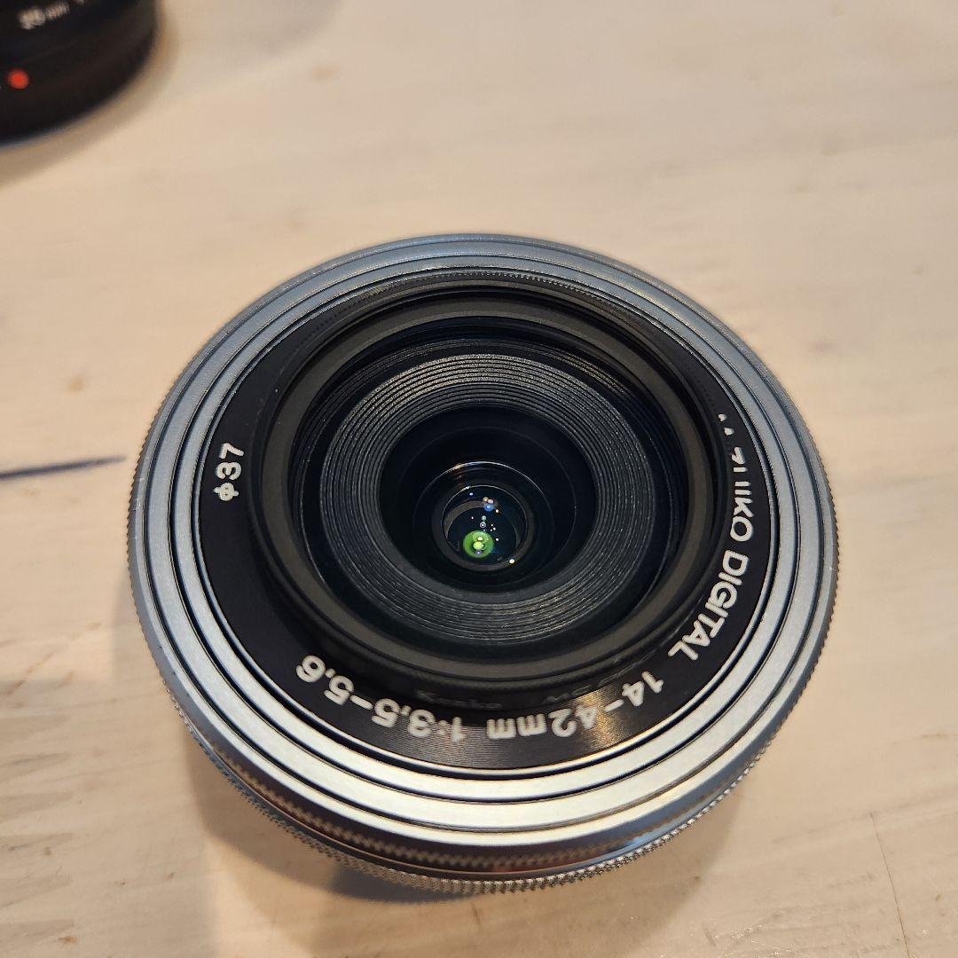 OLYMPUS OM-D E-M10 シャッター数 3257回