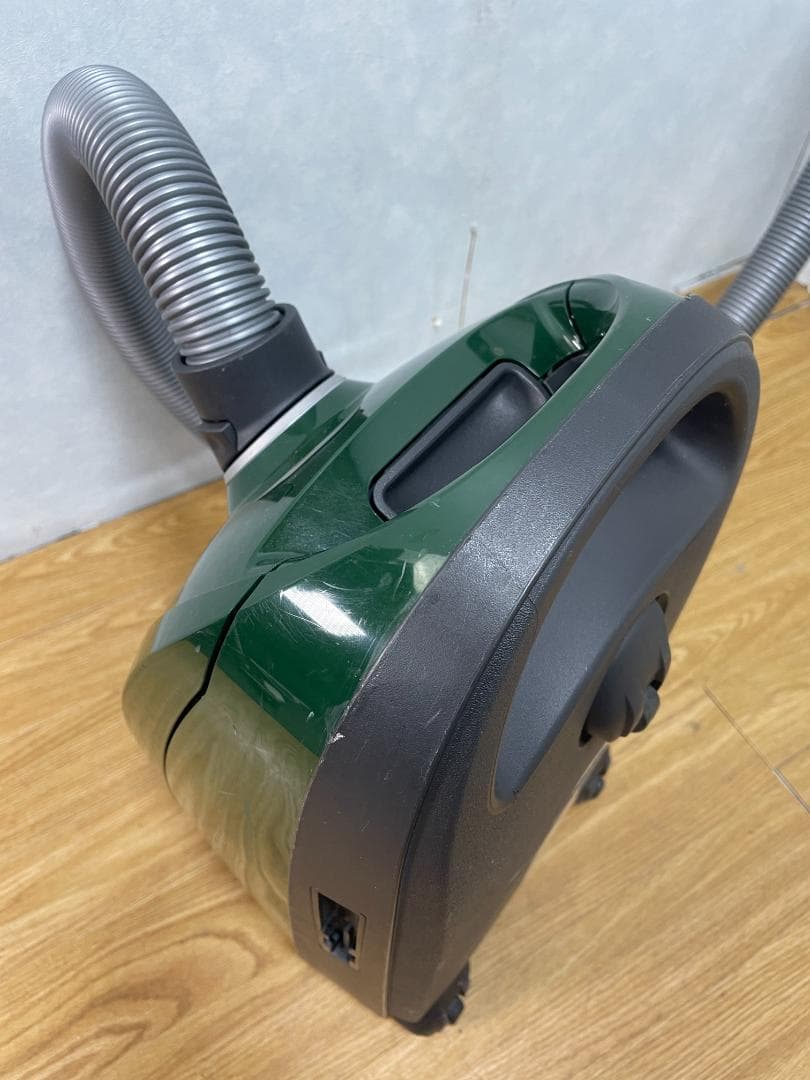 Y♢413 ミーレ Miele 掃除機 Compact C2 SDAO0