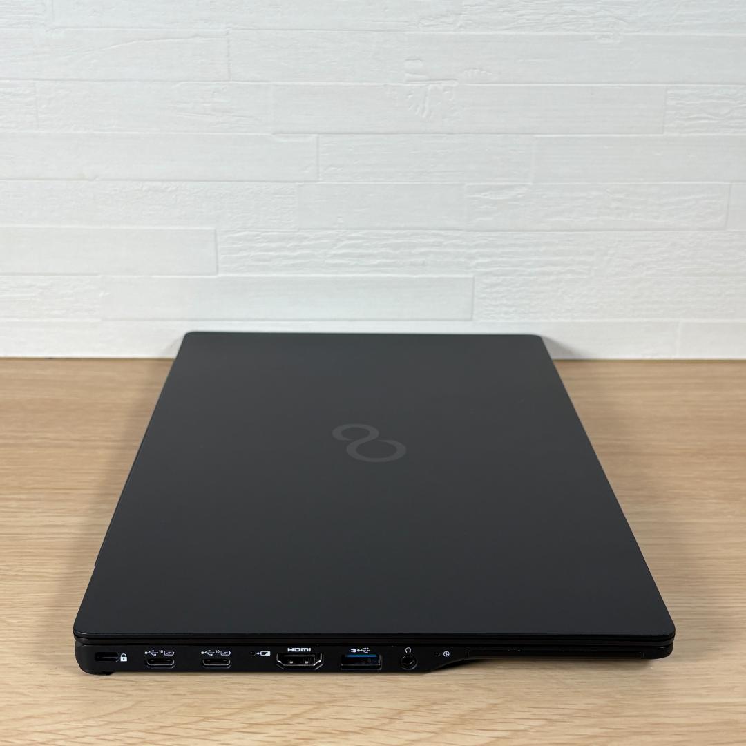 富士通　11世代i5　ノートパソコン　Windows11　SSD　AI機能　15