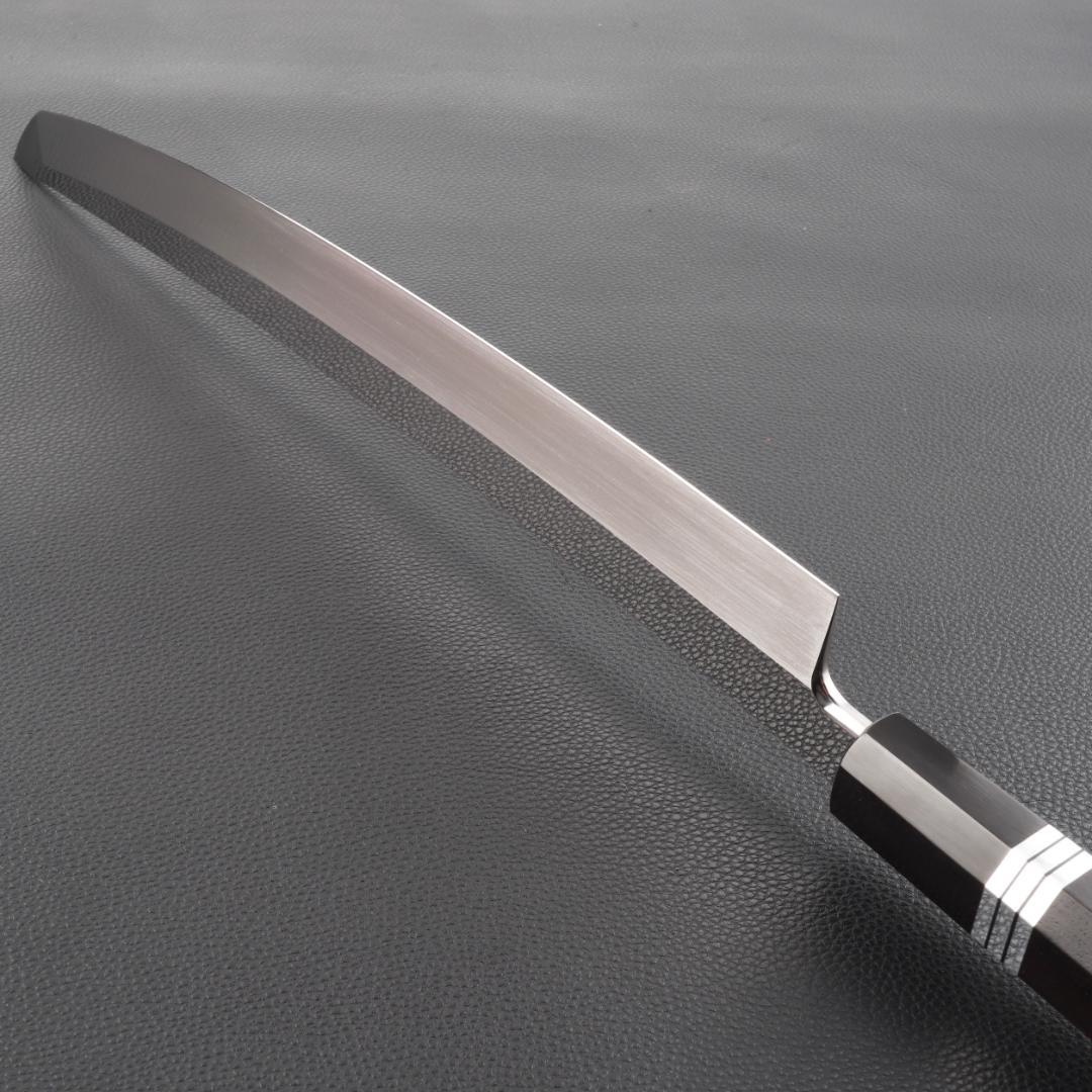 11070鬼反り先丸包丁尺二鏡面仕上げ刺身包丁刃は究極の切れ味黒檀五本銀巻八角柄