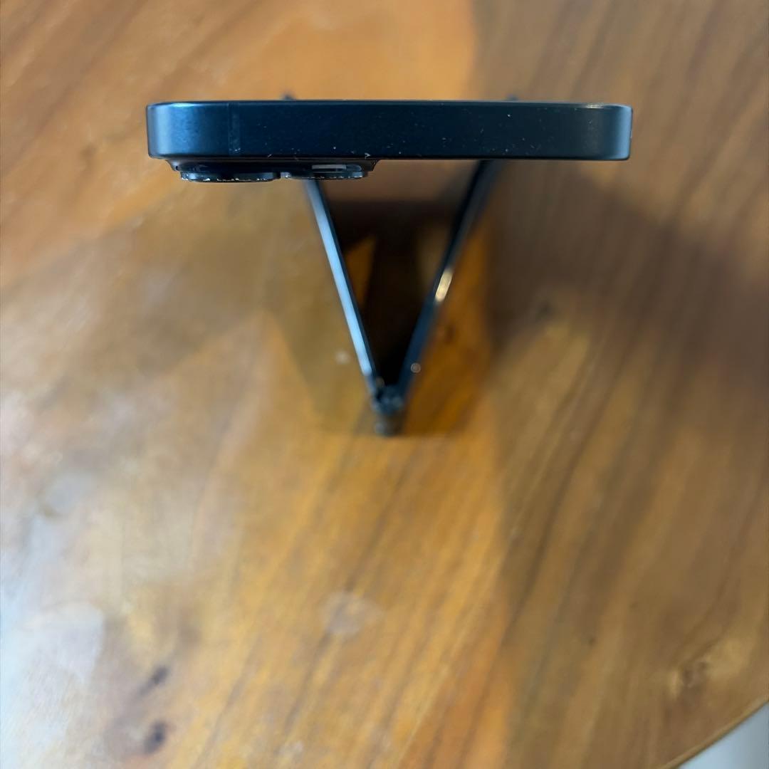 iPhone 14 128GB 箱、充電ケーブル有り