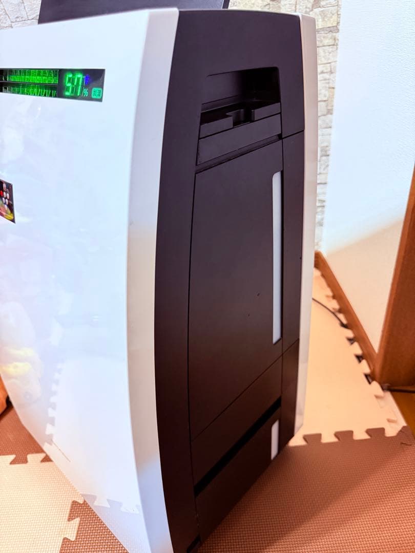 SHARP KC- HD70-W 除加湿空気清浄機 ホワイト　2022年式