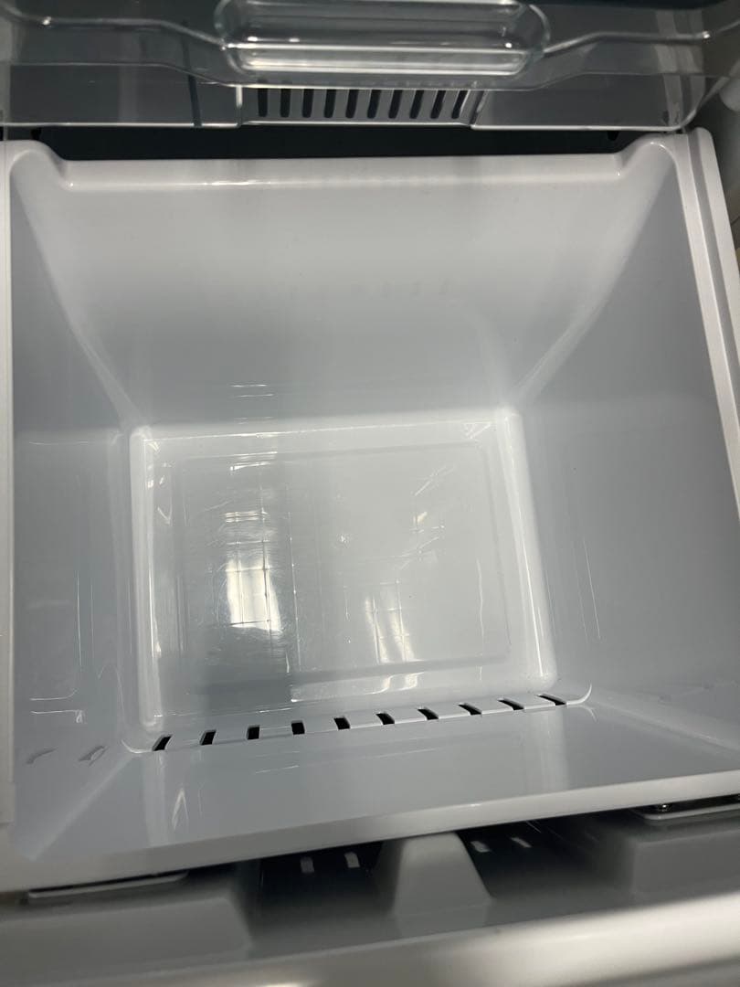 冷蔵庫 HR-D1303 Hisense 2020年製T