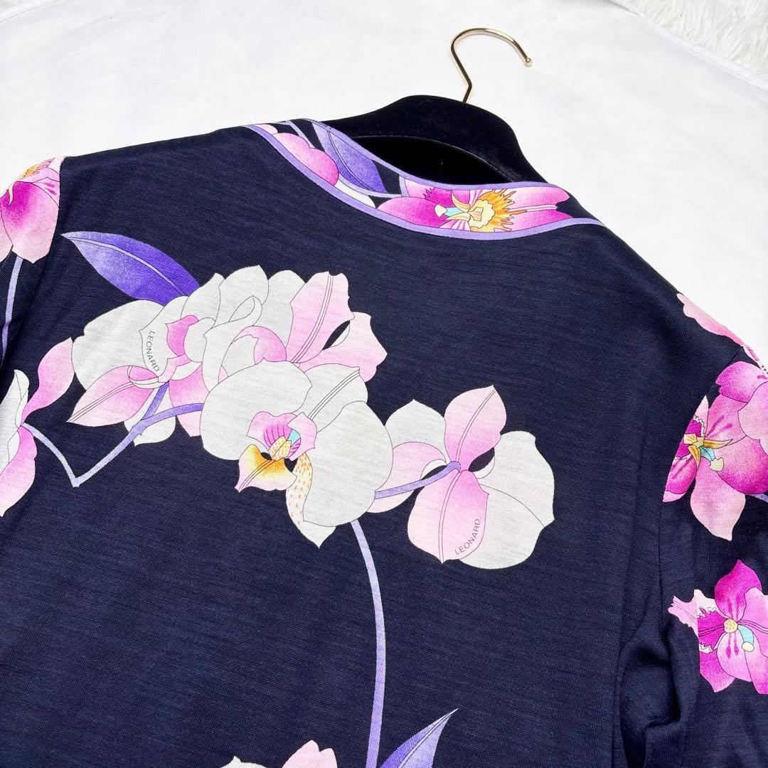 レオナール シルク混 ボウタイ花柄ブラウス トリム 長袖 比翼ボタン 胡蝶蘭 L