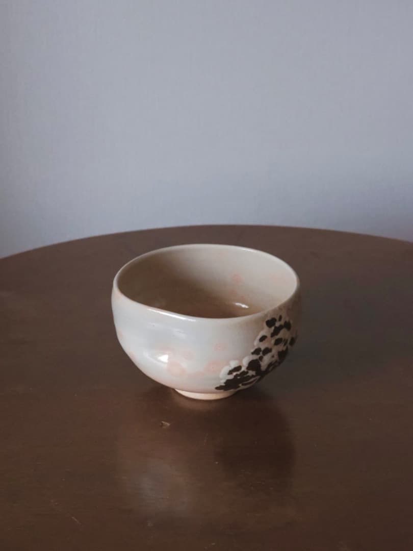 高橋道八　銹絵秋草文　茶碗　茶道具　仕覆付　箱付　Q2325