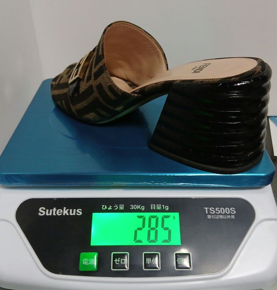 FENDIズッカ柄ミュール