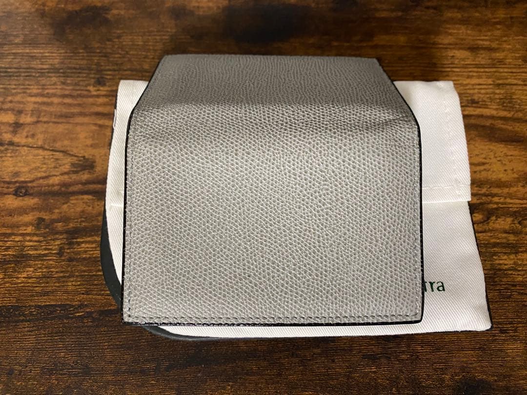 Valextra グレー 二つ折り名刺ケース 箱/保存袋付き