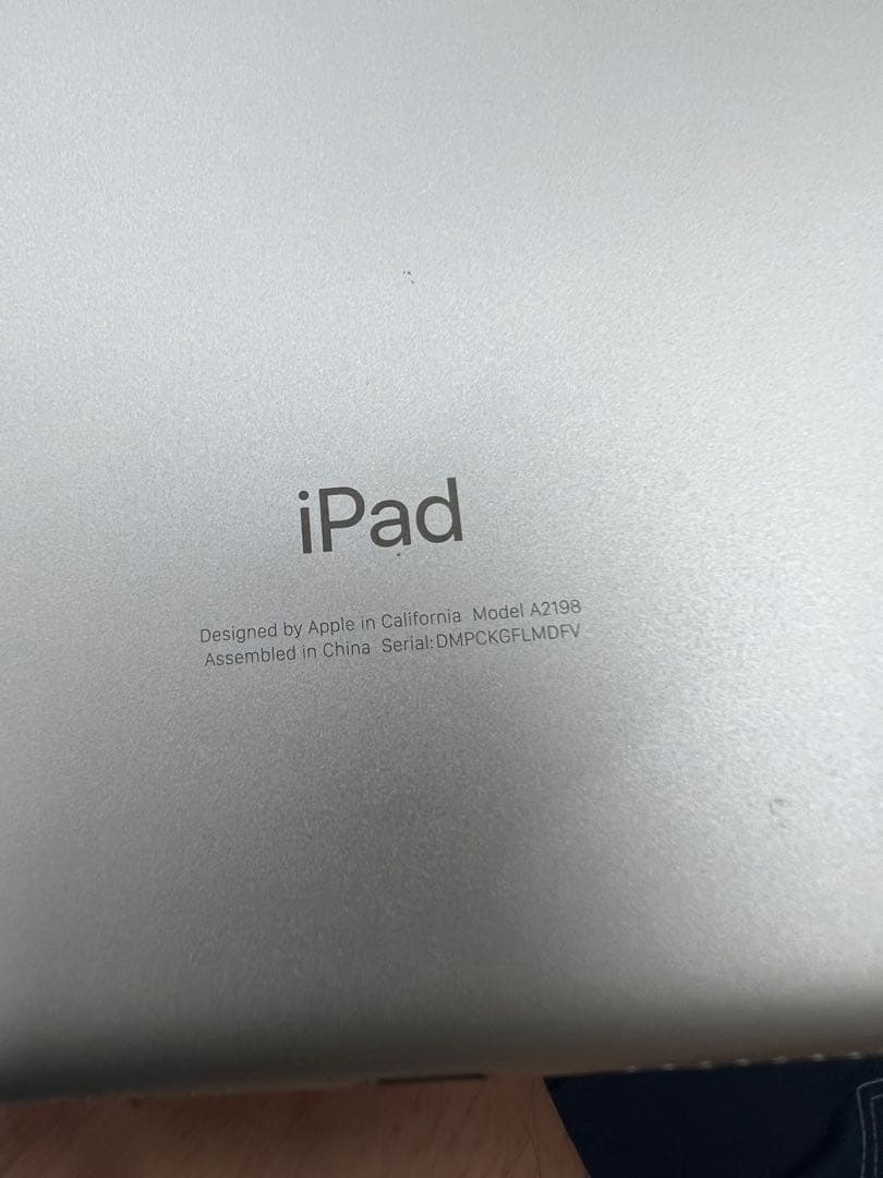 Apple iPad第7世代32Gb Bypass バイパス品　バッテリー99%