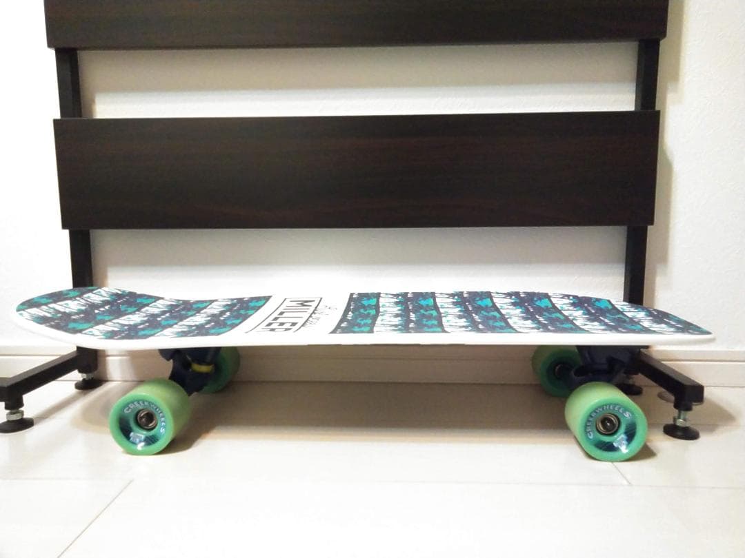 【Miller Division／ミラーディヴィジョン】 サーフスケート