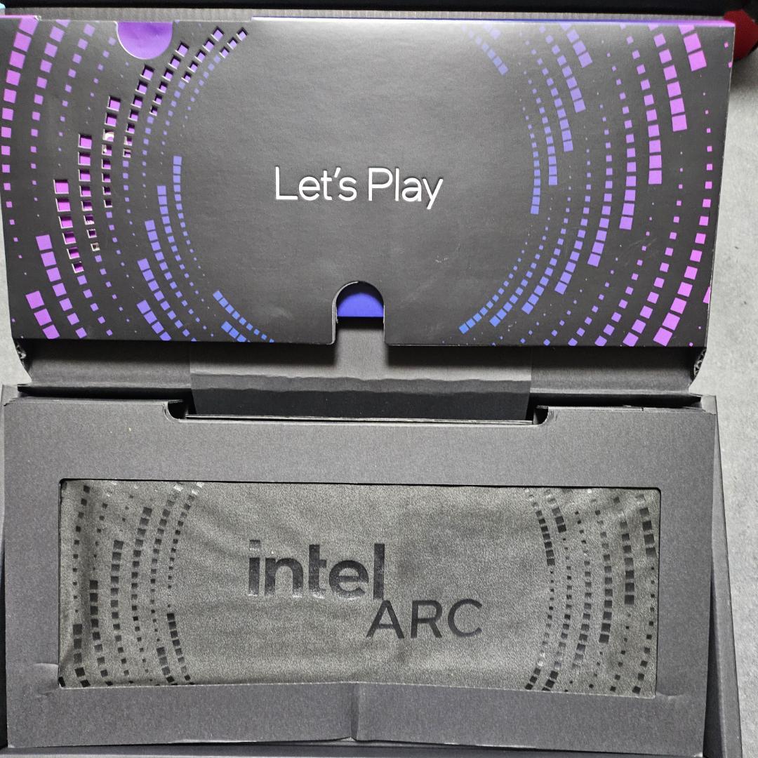 グラフィックボード・グラボ・ビデオカード Intel Arc B580 Limited Edition 12GB