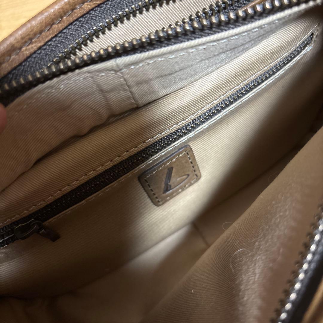 土屋鞄　ボディバッグ