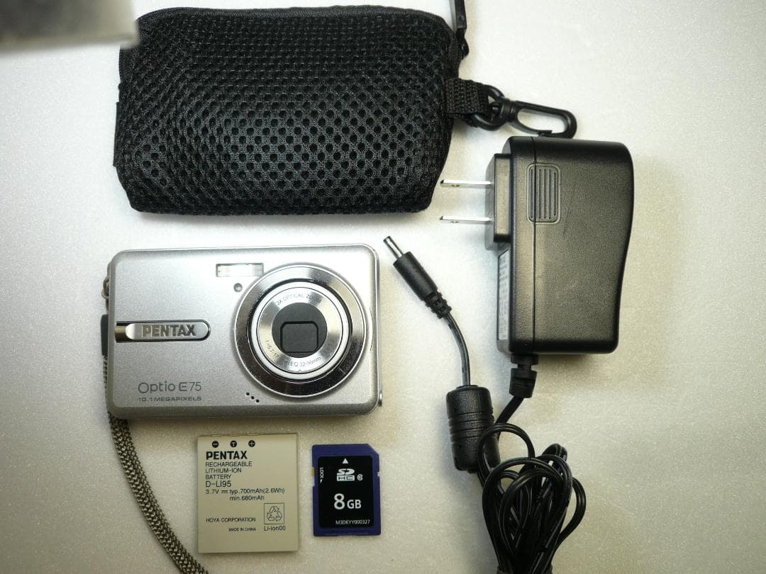 PENTAX★Optio E75⭐️欧州限定モデル❤️極美品です⭕️安心の実働品