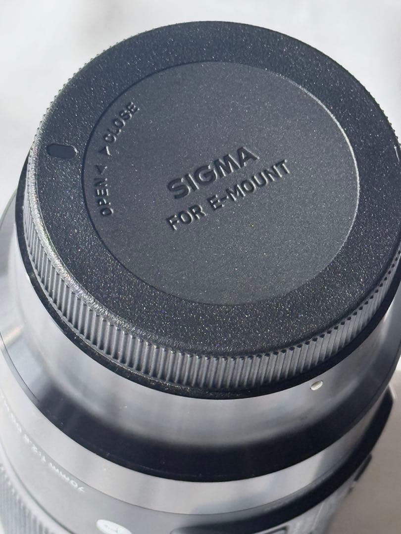 SIGMA 70mm F2.8 DG MACRO Eマウント【保護フィルター付】