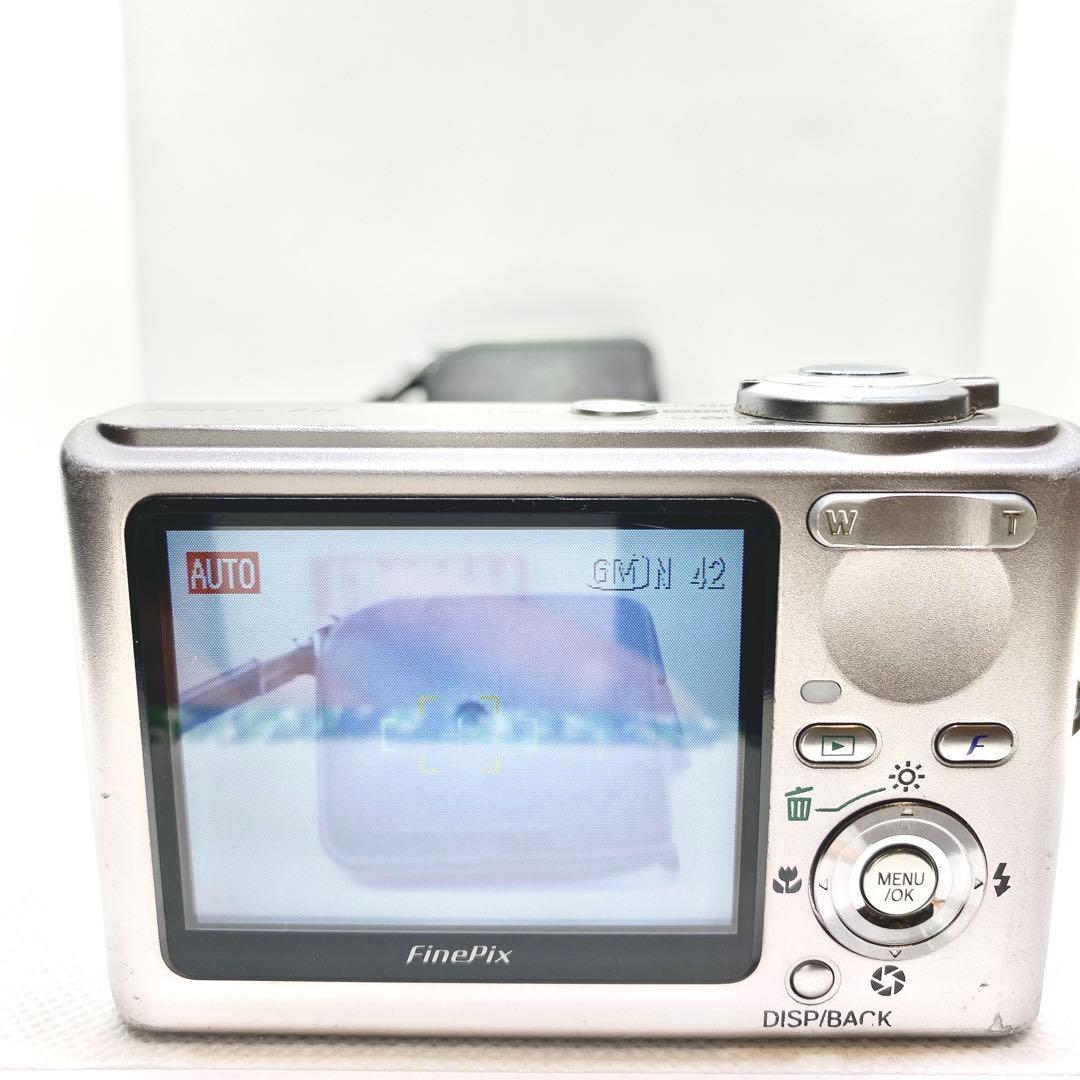 【動作品】FUJIFILM Fine Pix F11 コンパクトデジタルカメラ