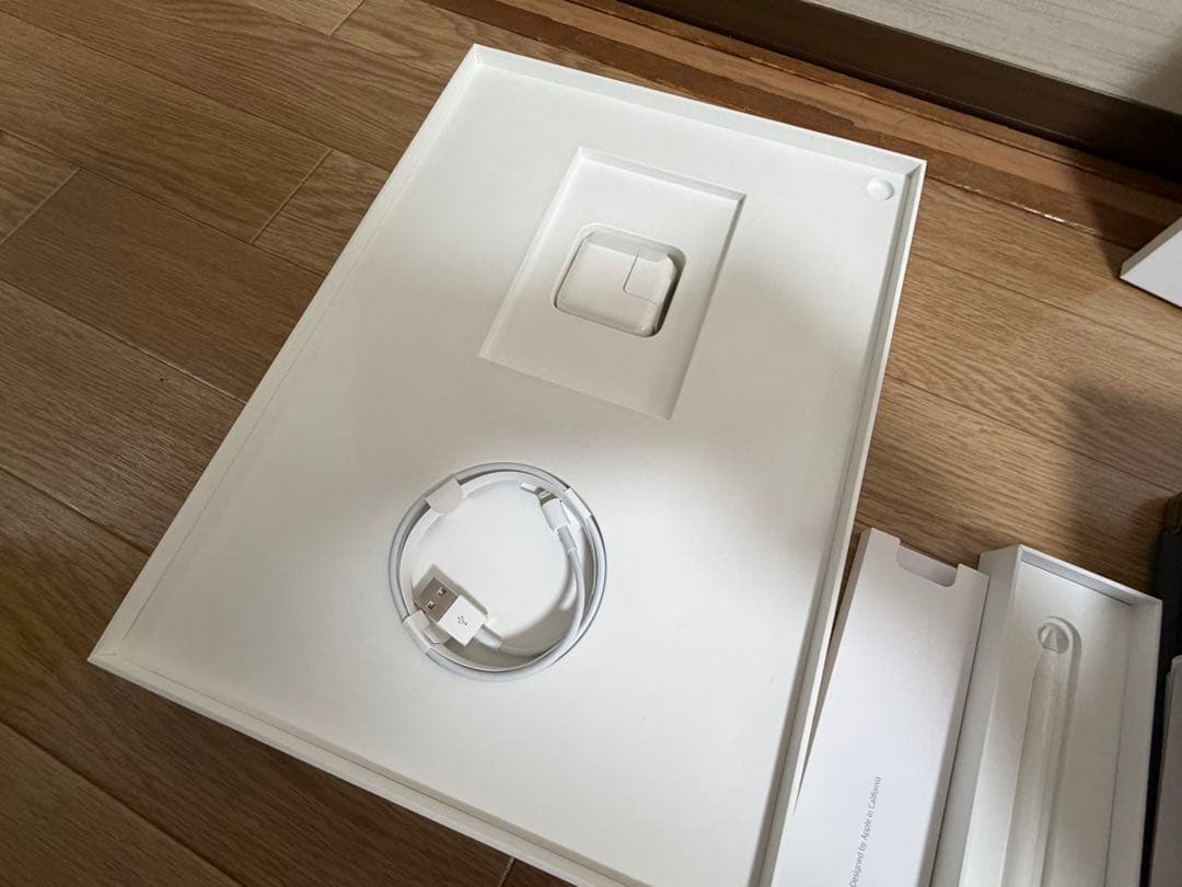 iPad本体 iPadPro12.9cellular+SmartKeyboard+pencil