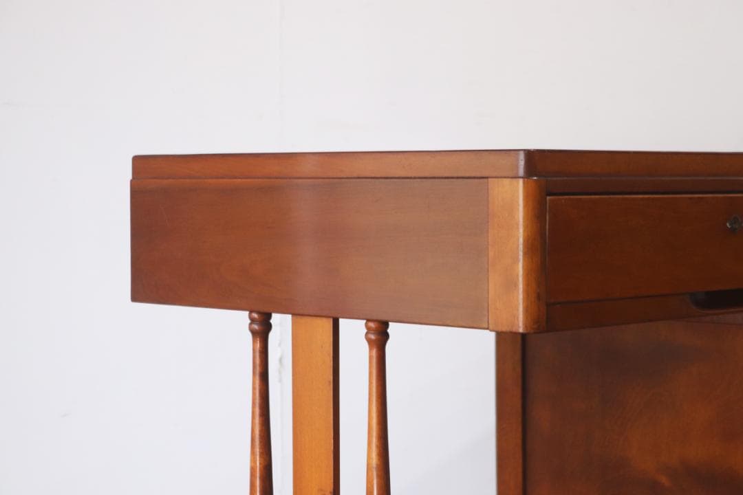 レトロ 片袖デスク 机 書斎 作業台 引き出し 抽斗 5杯 木製 古道具