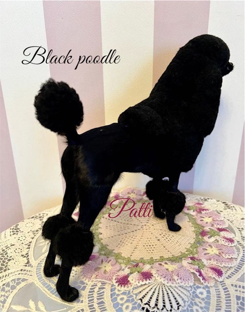BLACK❤︎ブラックプードル★リアルな置き物❤︎