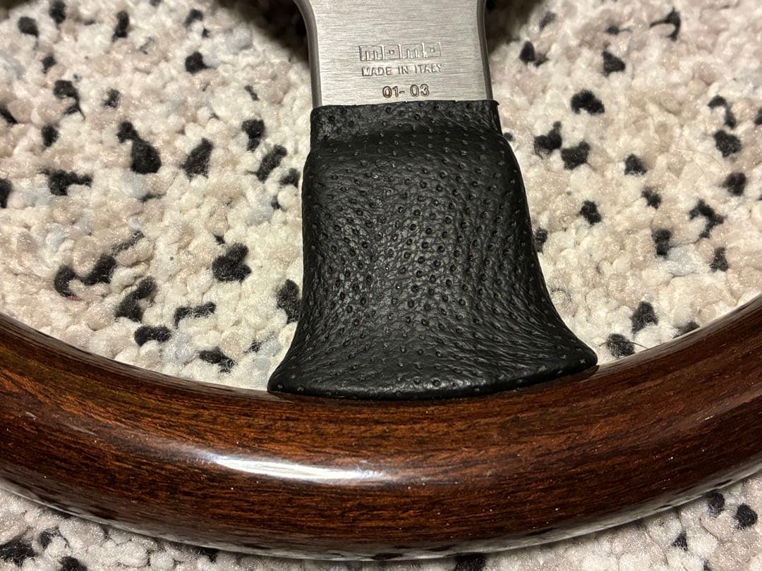 MOMO ステアリング　ファイター　350mm F-31 新品未使用　廃盤　キズ