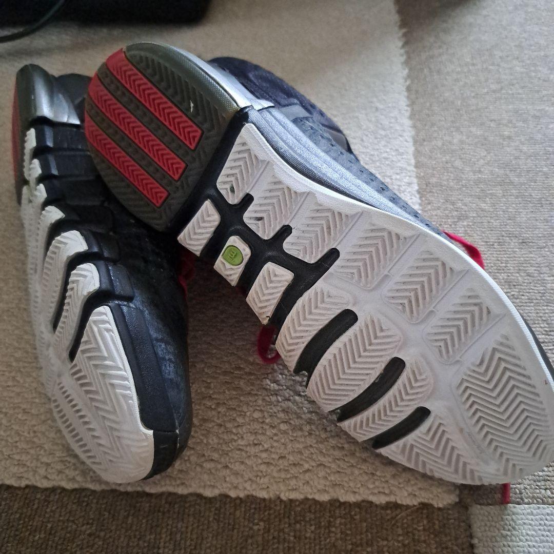 adidas　NBA.デニックローズ　バスケットボールシューズ