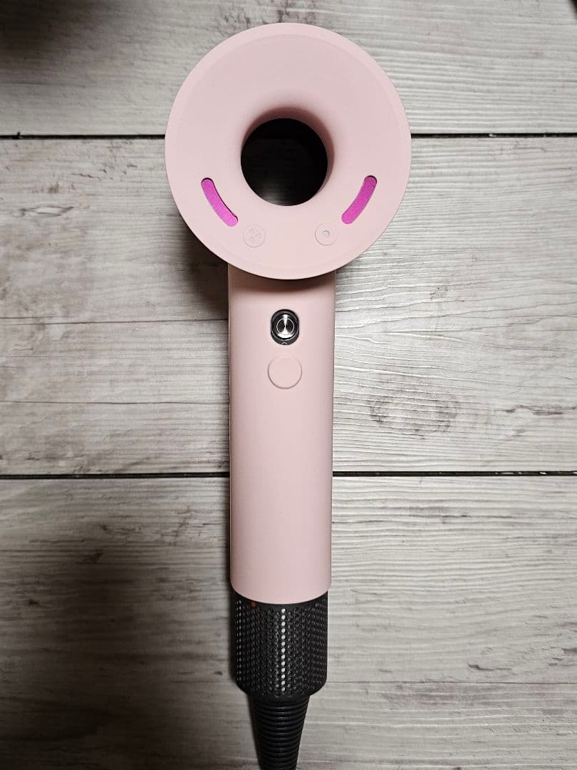 数量限定　新品シリコンカバー付　ダイソン　メンテナンス済み　Dyson hd08