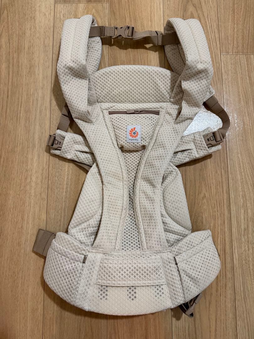エルゴベビー OMNI Deluxe Mesh ナチュラルベージュ
