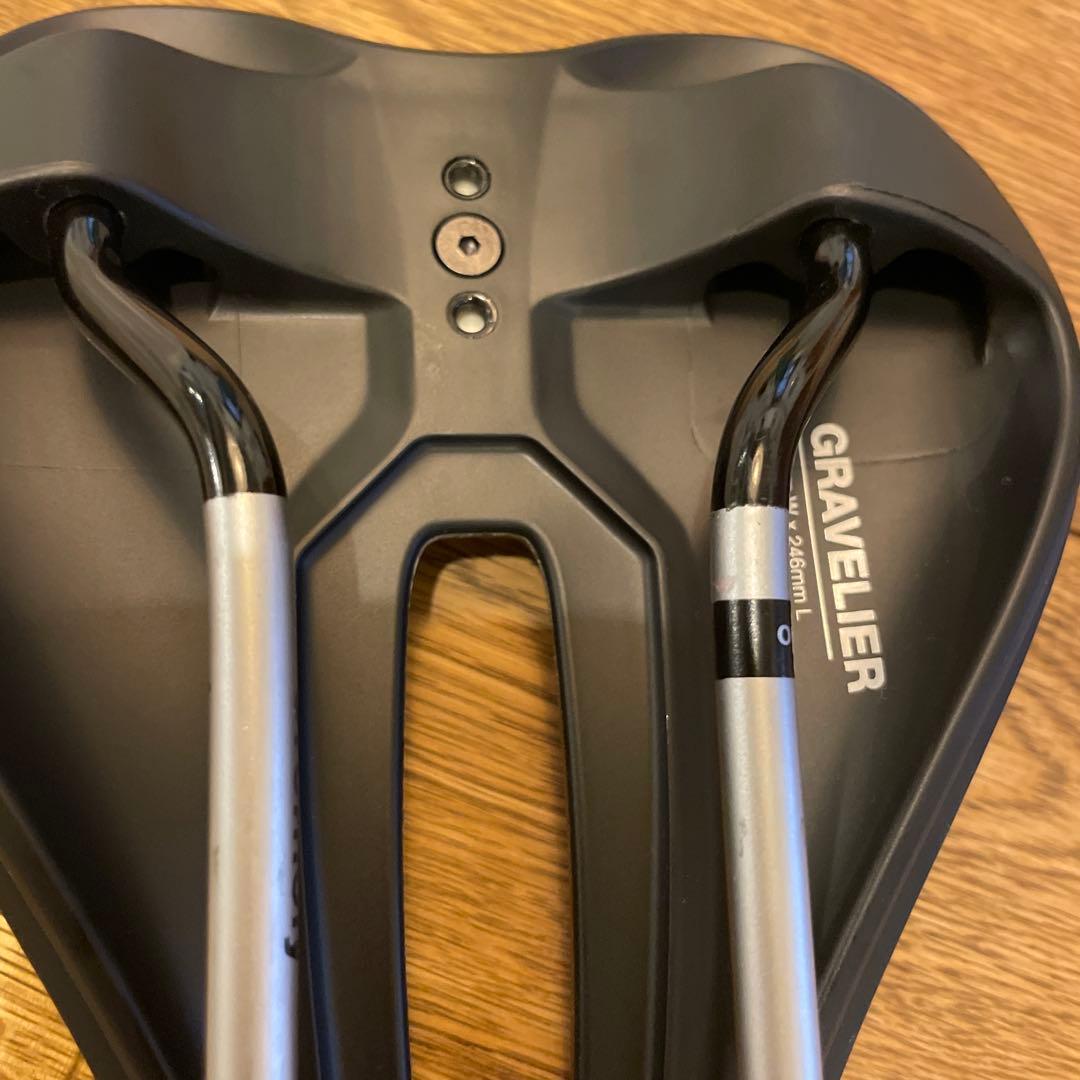 WTB Gravelier Cromoly サドル
