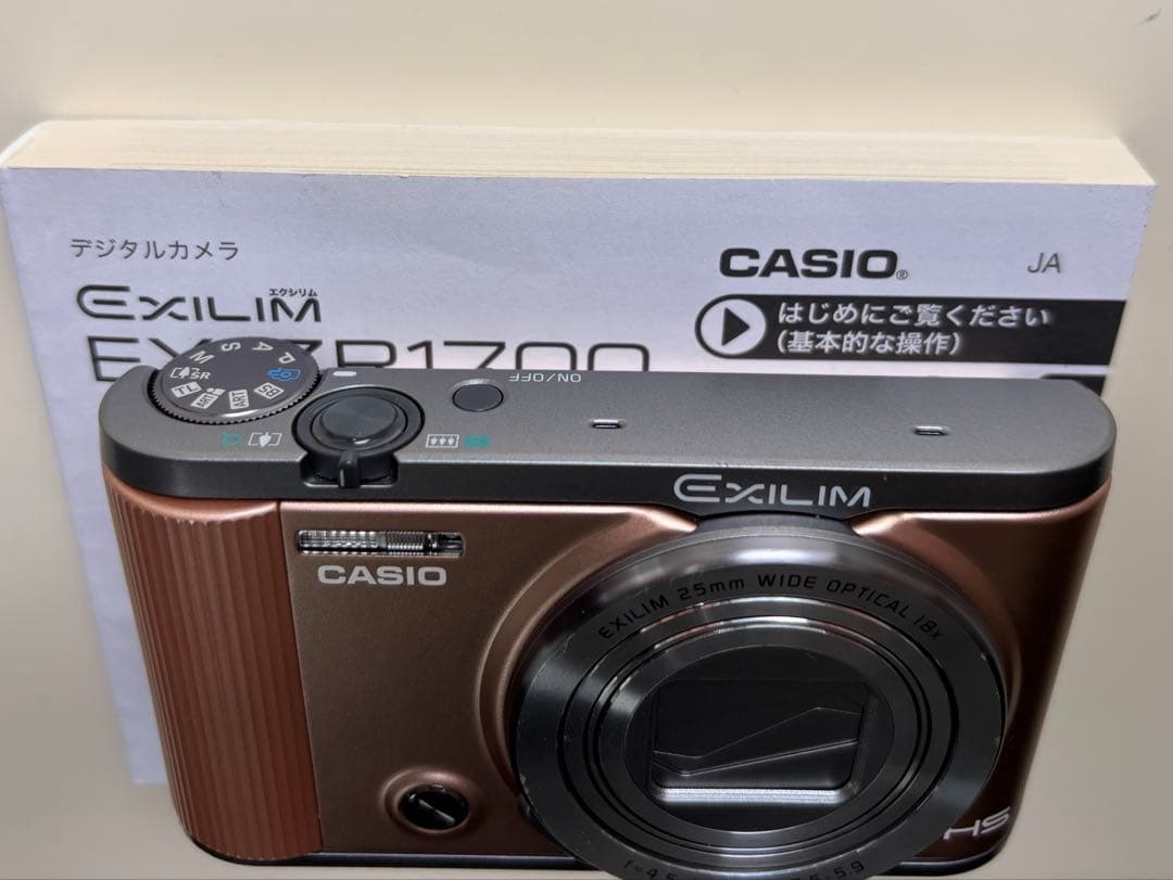 CASIO EXILIM EX‑ZR1700 デジタルカメラ　18倍ズーム