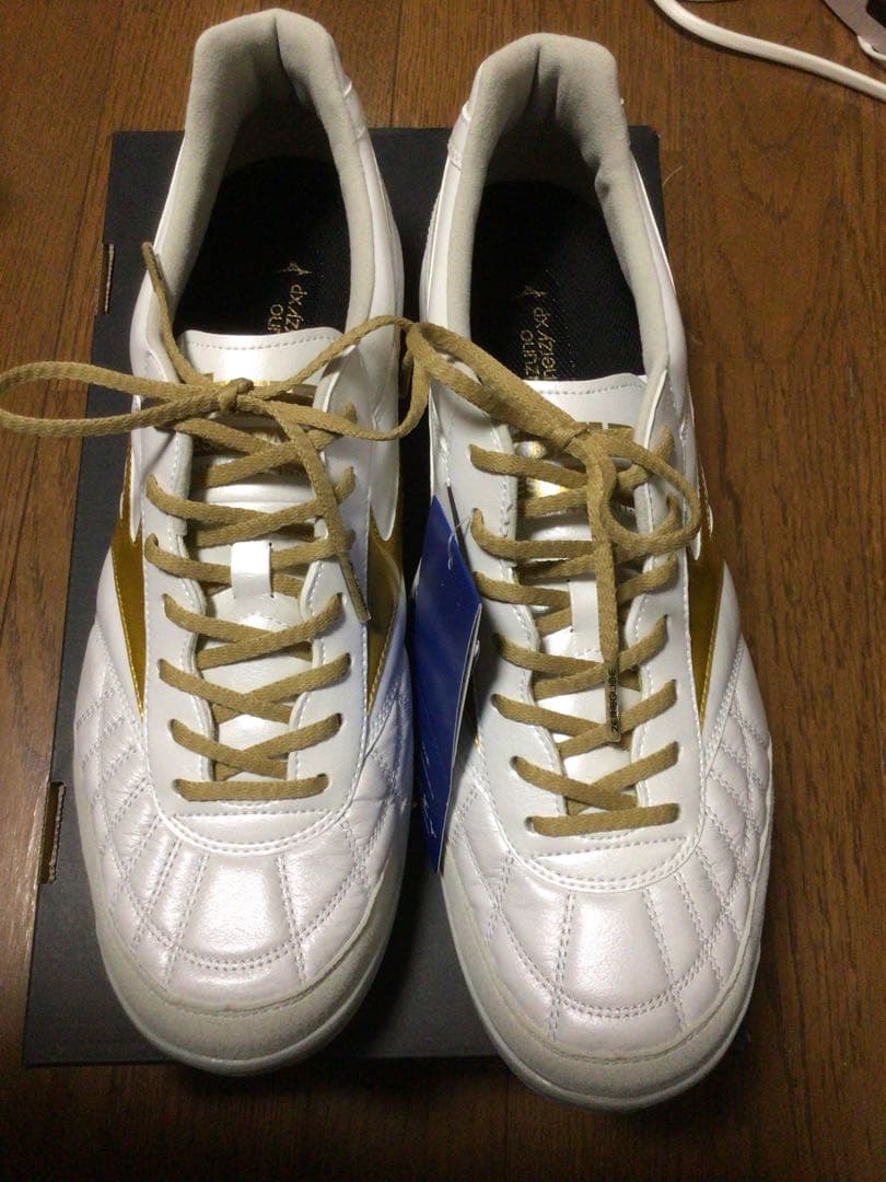 ミズノモレリアMizuno Morelia Japan TF 27.5cm
