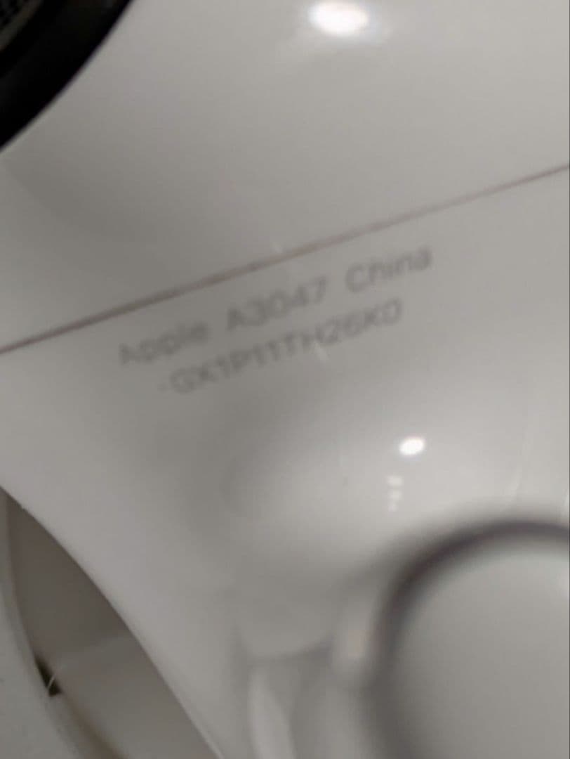 本物 Apple AirPods本体 第二世代 使用期間10カ月