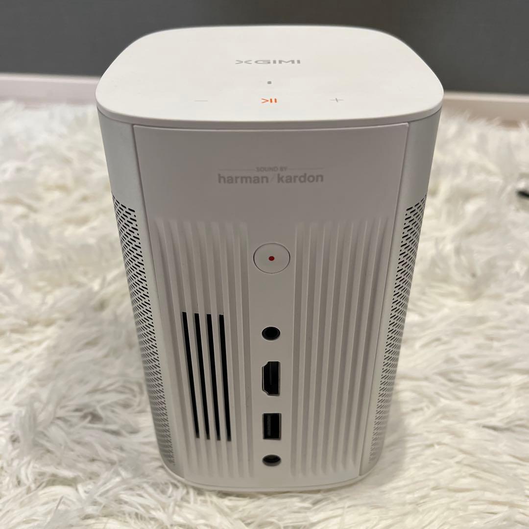 XGIMI MOGO Pro モバイルプロジェクター